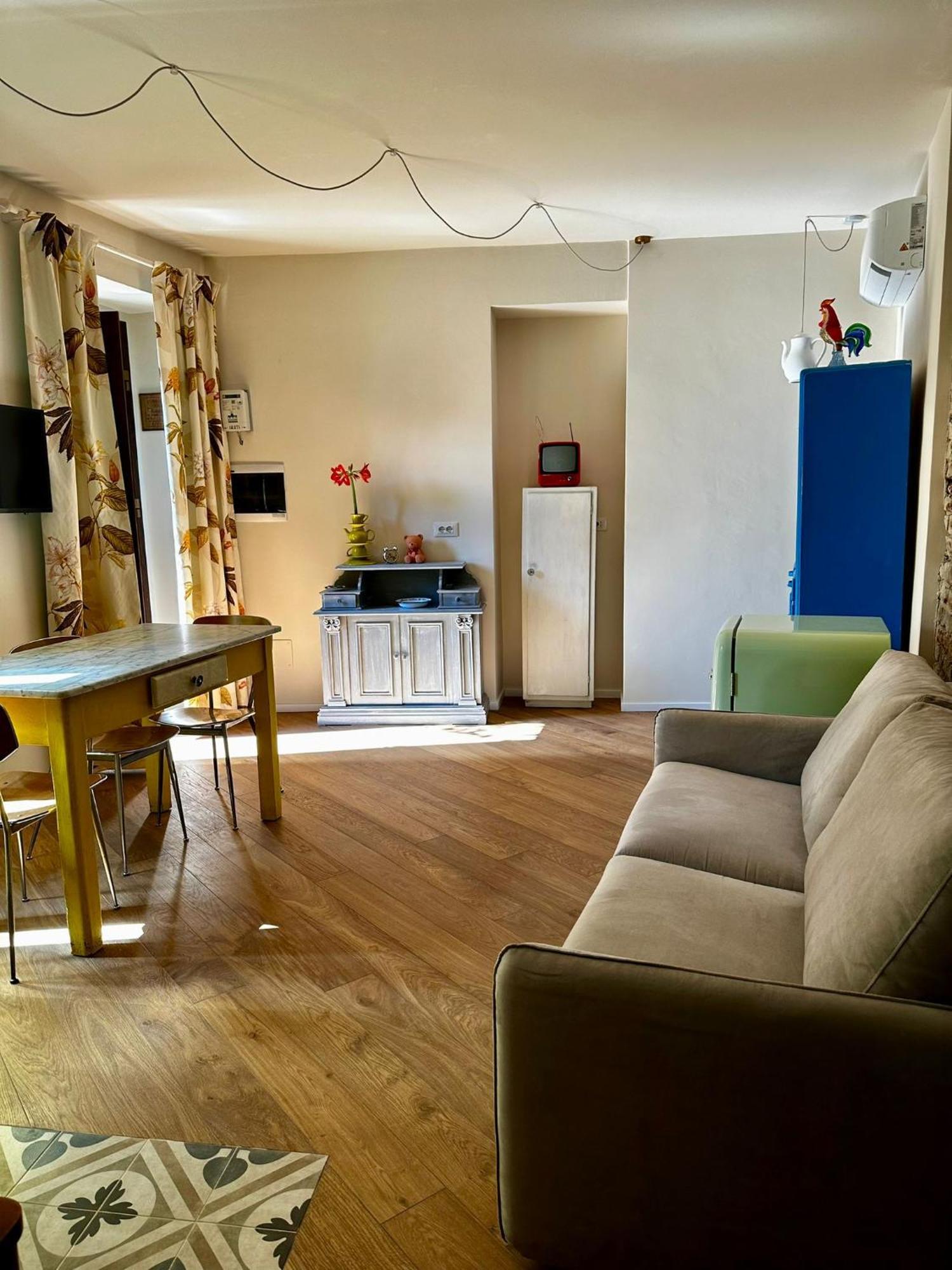 Apartamento Il Balconcino Del Centro Storico Turín Exterior foto