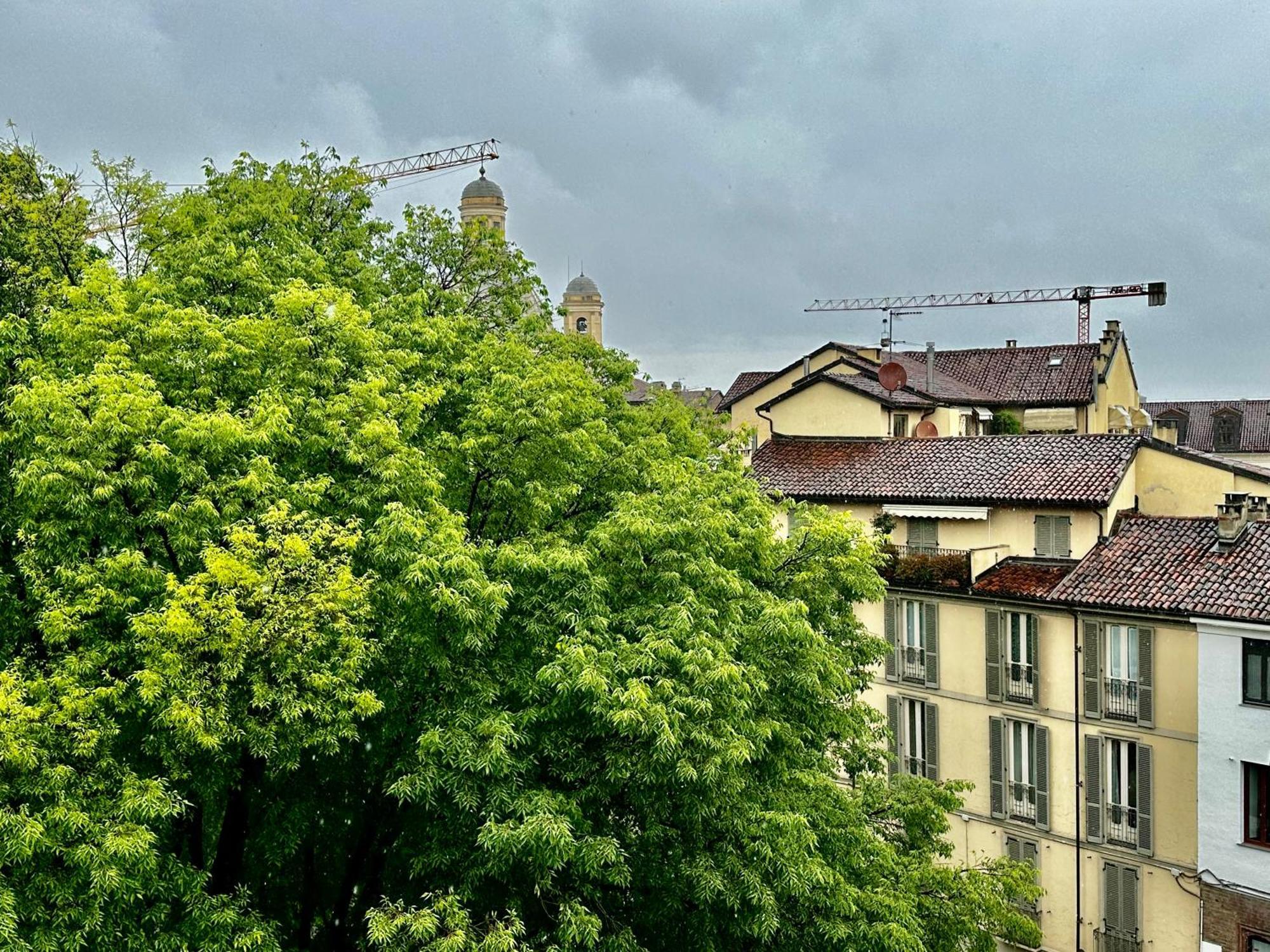 Apartamento Il Balconcino Del Centro Storico Turín Exterior foto